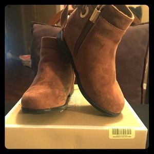 Girls Michael Kors Caramel Ankle boots- Size 9